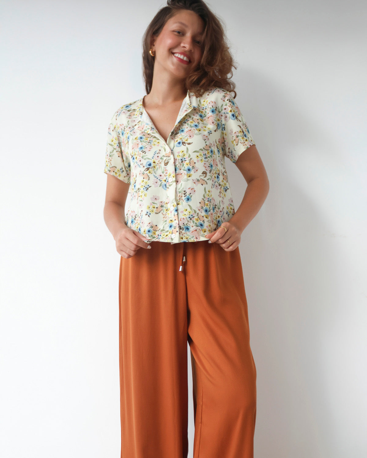 Blusa de Botão Pequeno Jardim