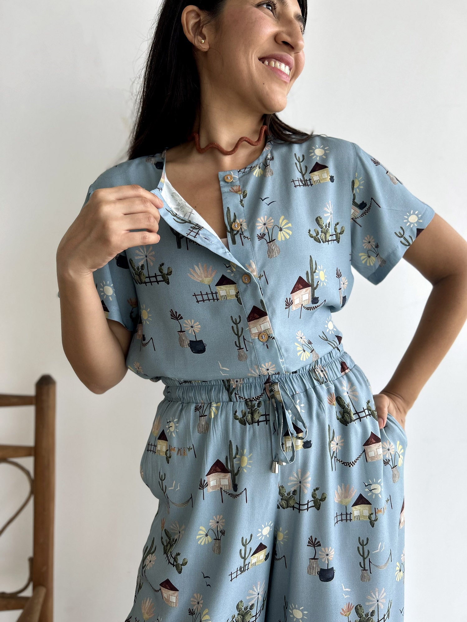 Blusa de Botão Nosso Quintal