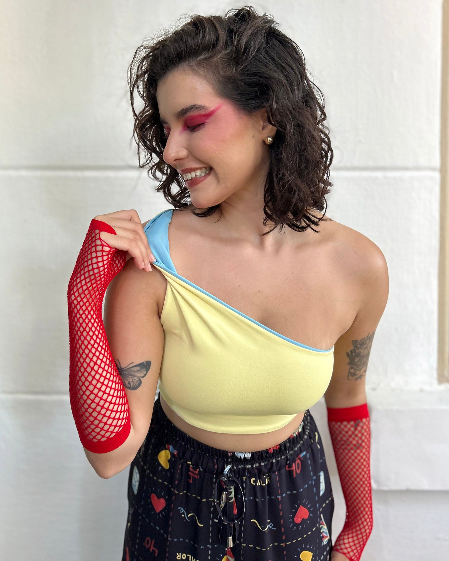 Top Ombro Só Amarelo + Azul