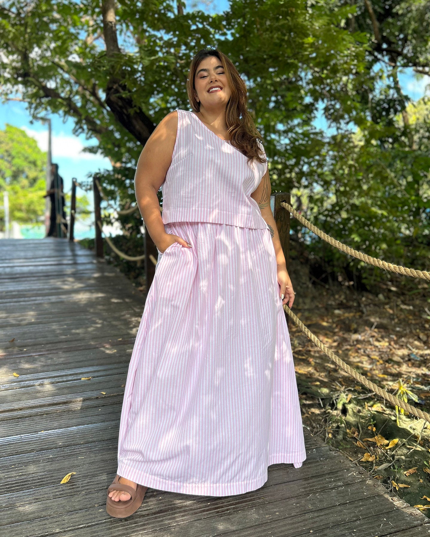 Saia Ampla Listras Rosa