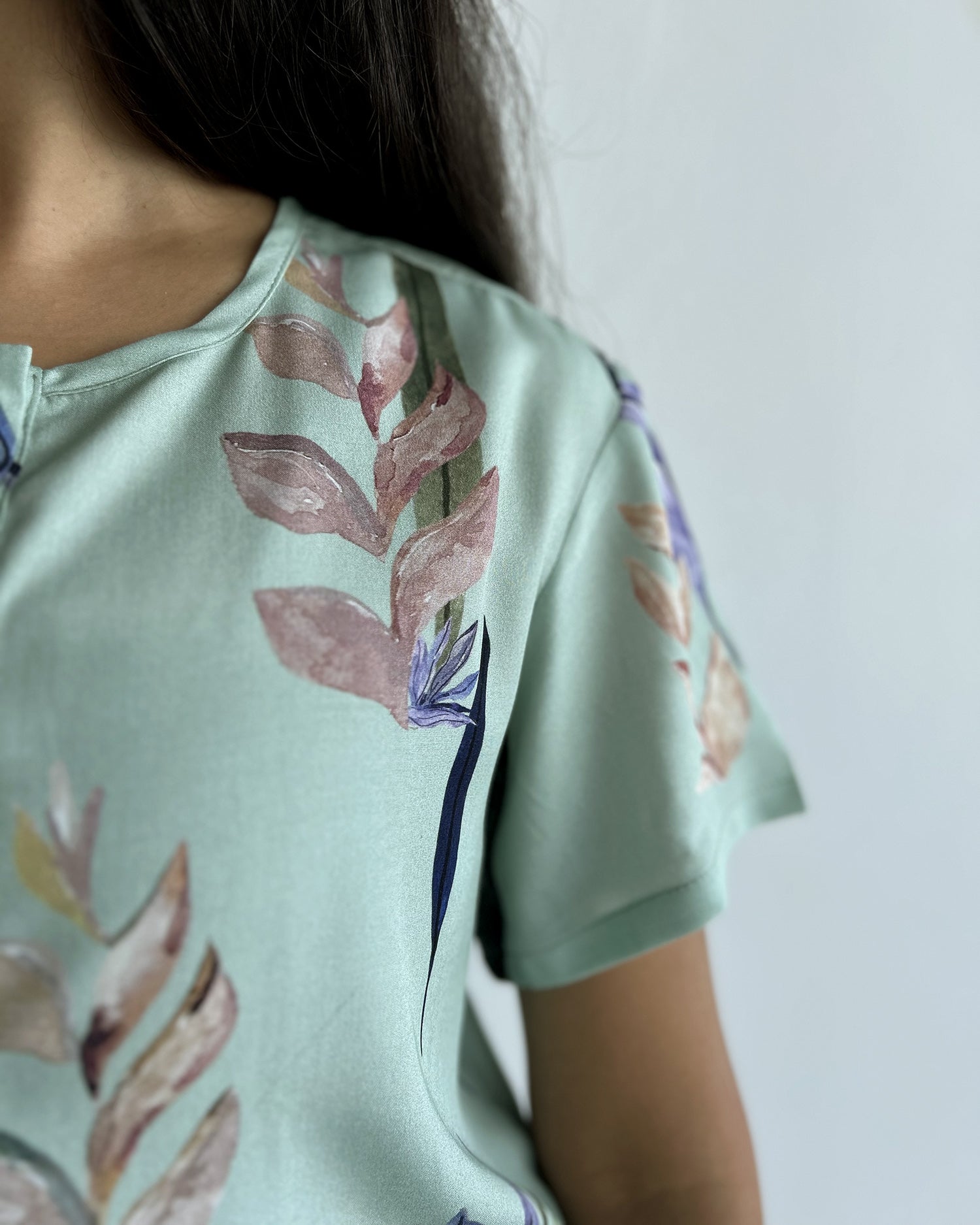 Blusa de Botão Helicônia - P e XGG