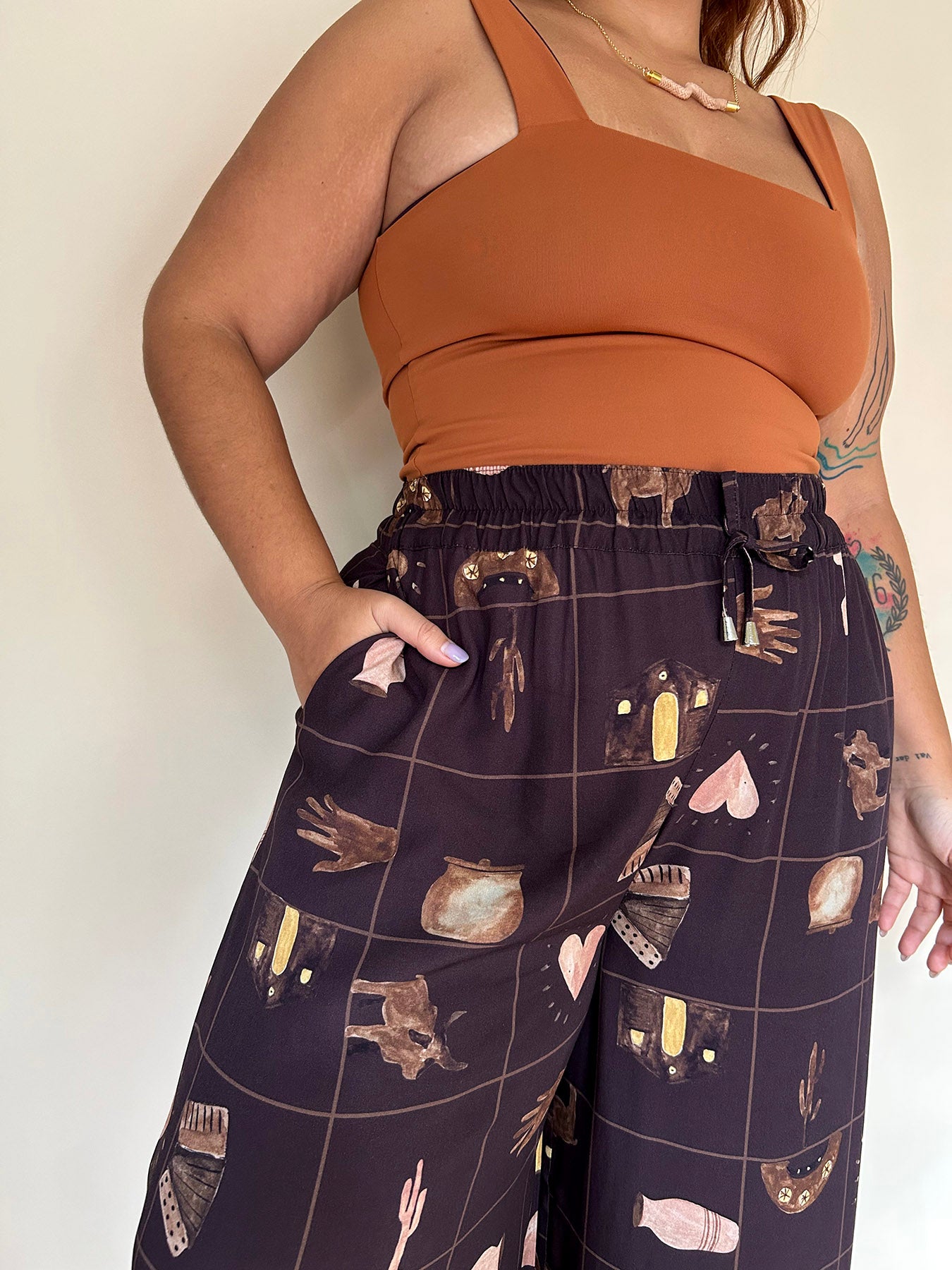 Pantalona Arte da Terra Marrom